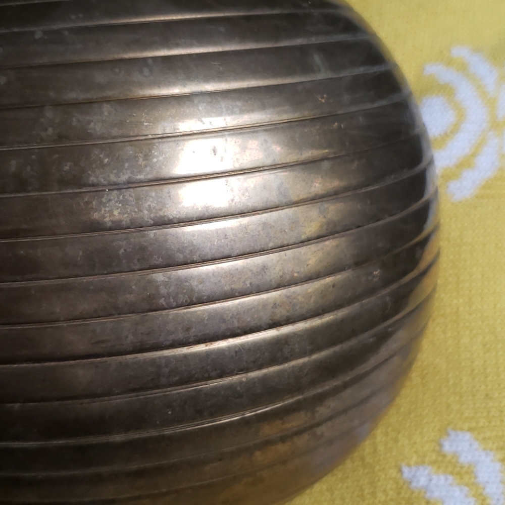 Brass Bowl / Vase - Picture 5 of 6